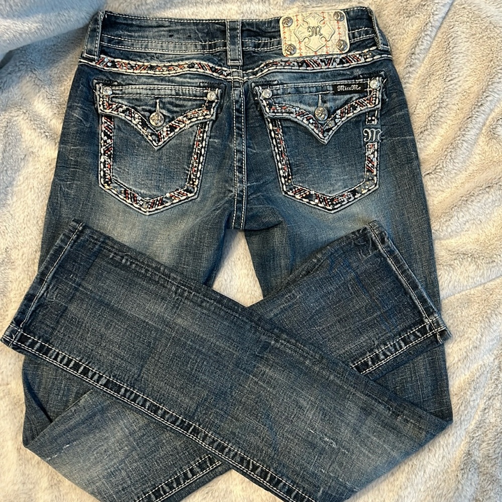 Miss Me Jeans straight leg distressed